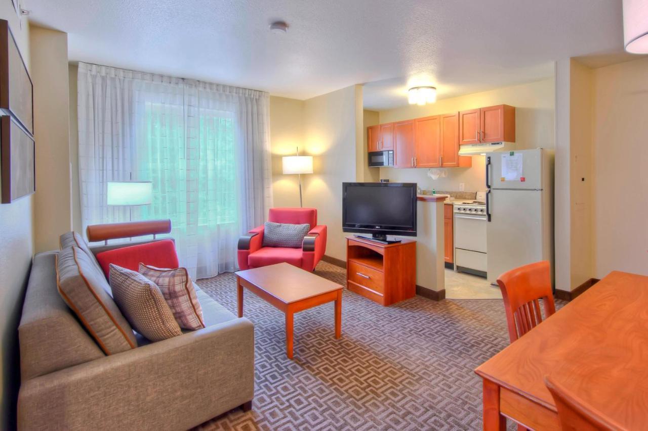 Towneplace Suites Raleigh Cary/Weston Parkway Ngoại thất bức ảnh